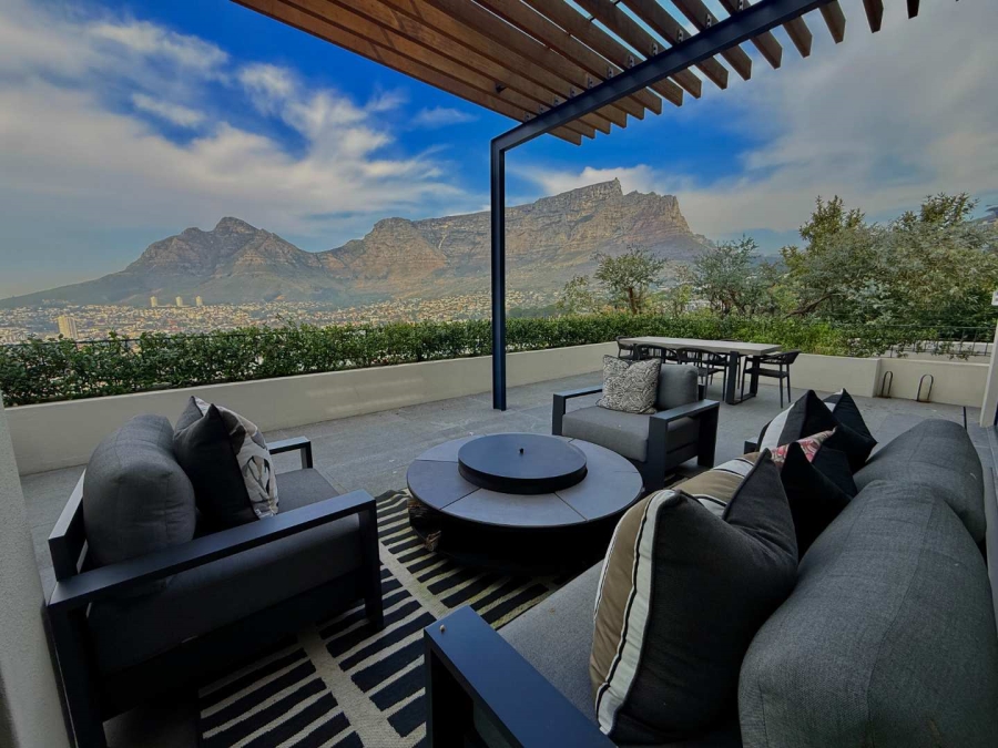 4 Bedroom Property for Sale in Tamboerskloof Western Cape